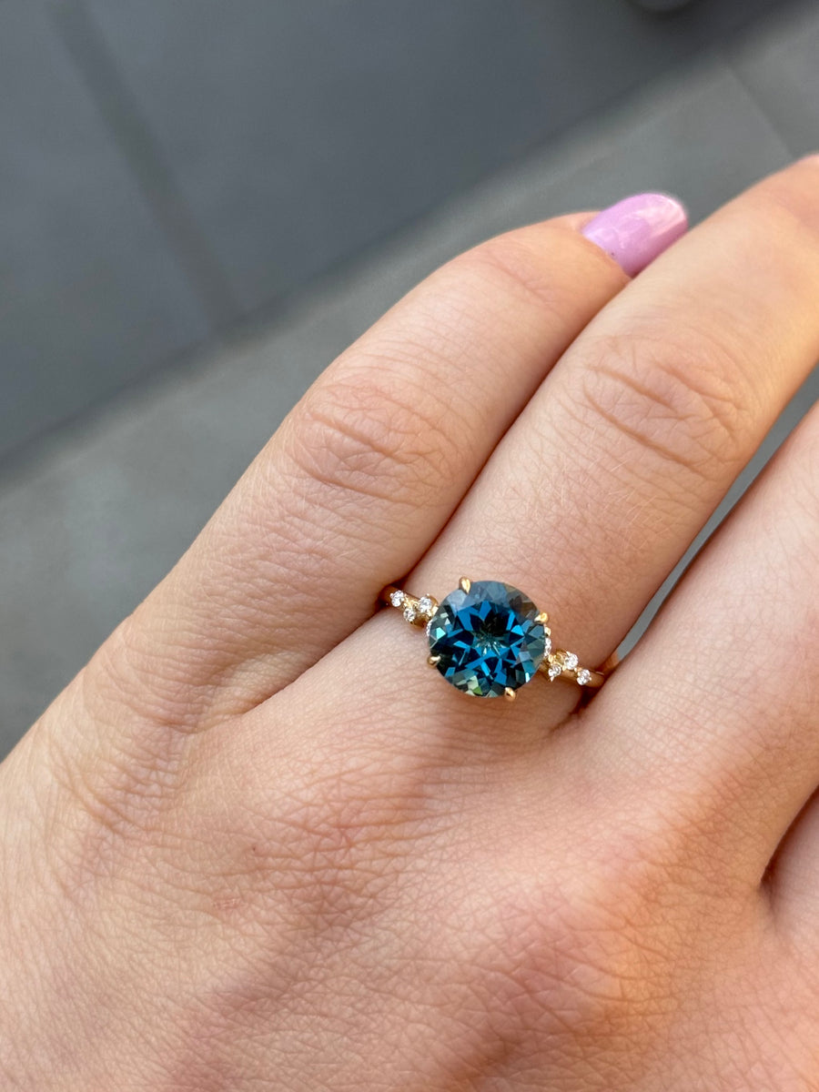 Dream London Blue Topas