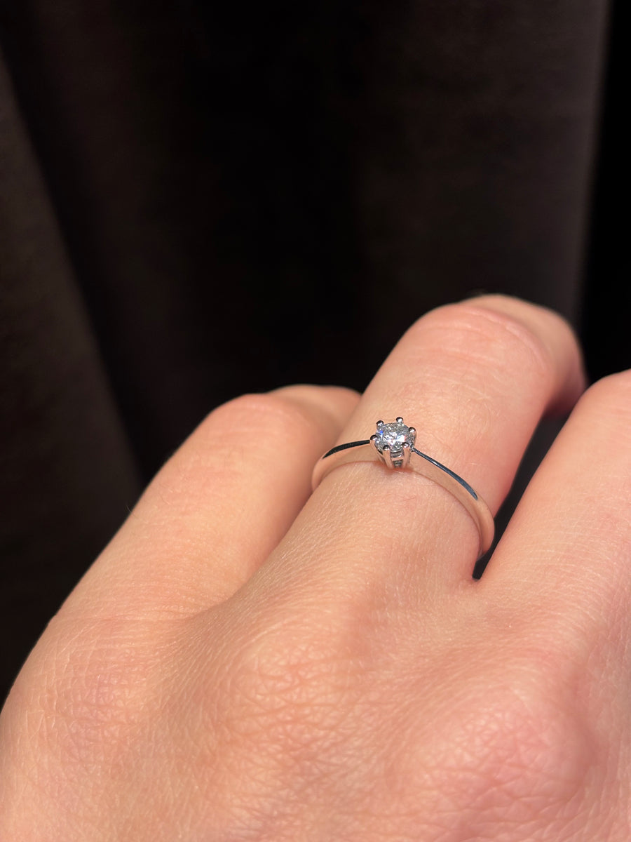 Diamantring, 18Kt Hvidguld, 0.19ct Diamant, str. 52